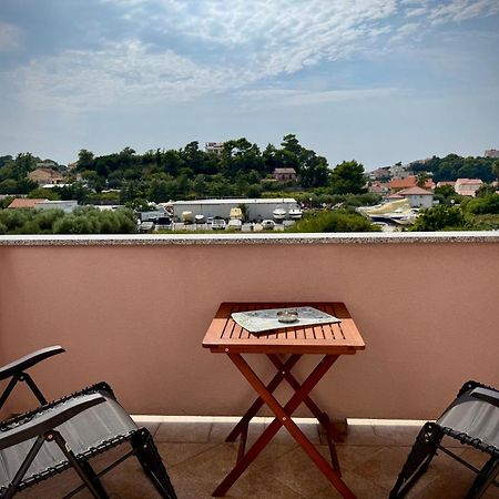 Apartments Maricic Rab Island Palit Eksteriør bilde