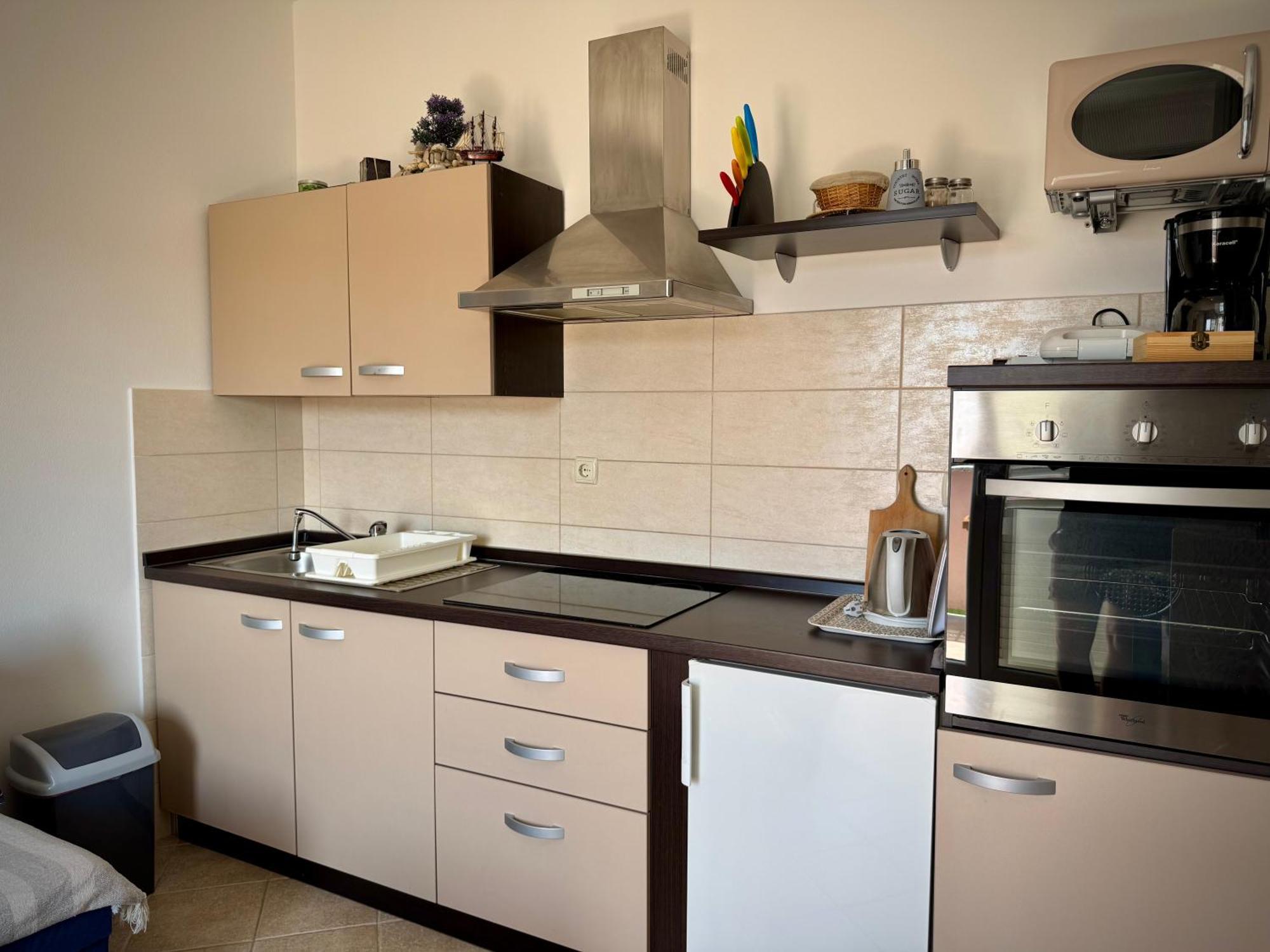 Apartments Maricic Rab Island Palit Eksteriør bilde